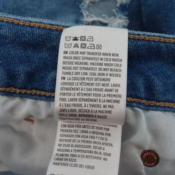 American Eagle Women 8 Midi Blue Jean Denim Shorts Embroidered Flower Distressed - Picture 10 of 12